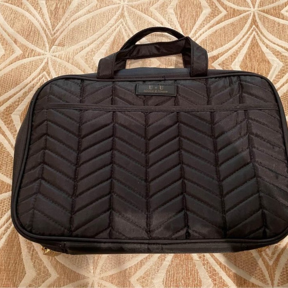 Travel Cosmetic Case